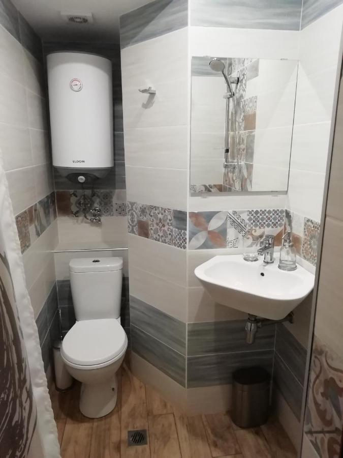 וארנה Ema Guest House מראה חיצוני תמונה